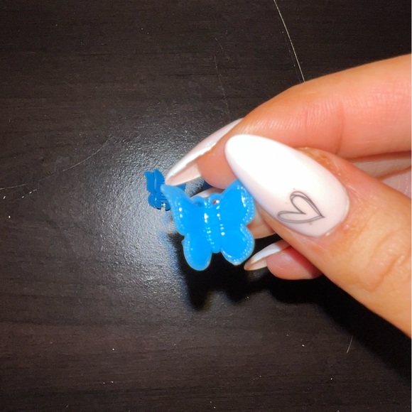 colorful mini butterfly hair clips 🦋 set of 3 blue💙 90’s hair style - Picture 2 of 10